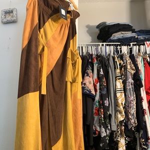 Cardi B Okurr skirt 2x Fashion Nova